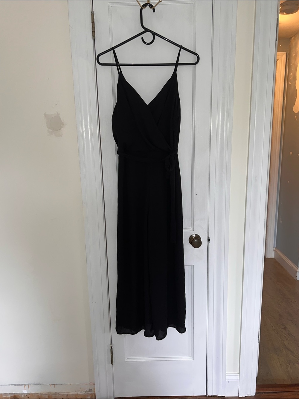 Elegant Black Spaghetti-Strap Wrap jumpsuit